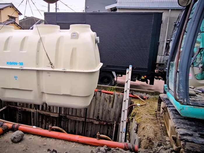 浄化槽設置工事の様子